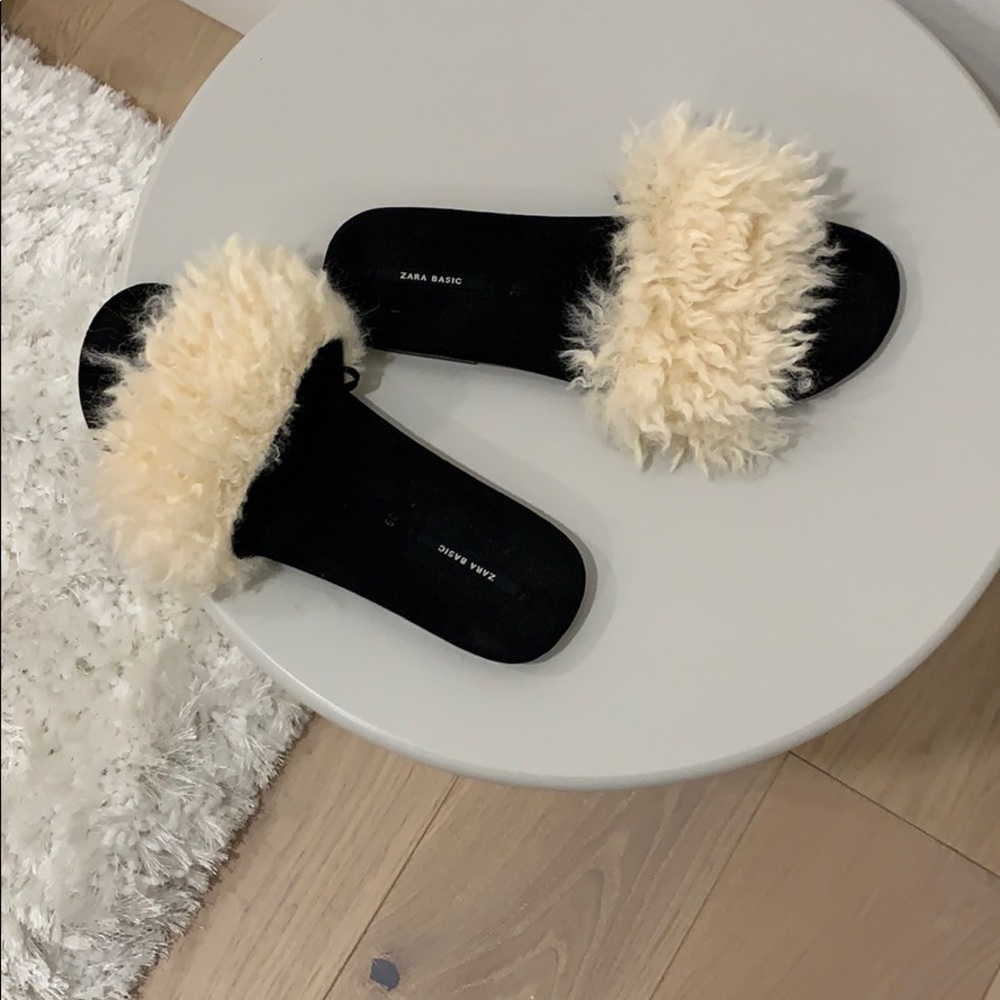 Fuzzy sandals